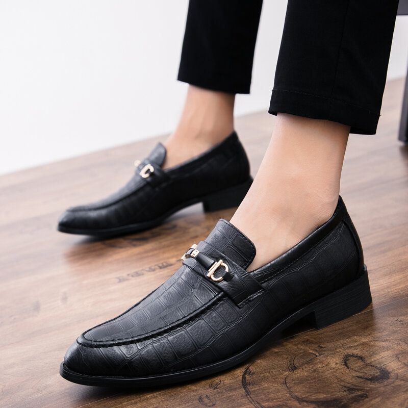 Miesten Mikrokuitunahka Hengittävä Pehmeä Pohja Klassisissa Solid Casual Business -kengissä