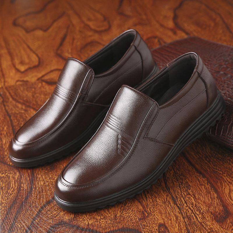 Miesten Pyöreä Toe Comfort Slip On Business Casual Loafers Puuvillakengät