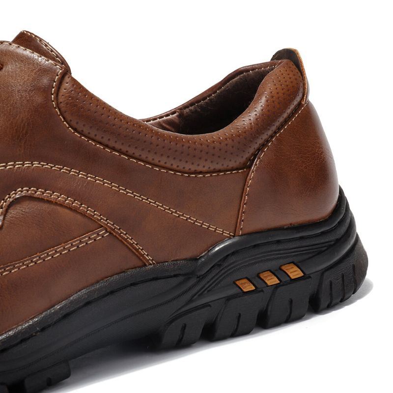 Miesten Retro Mikrokuitunahka Liukumaton Pehmeä Casual Business Oxfords