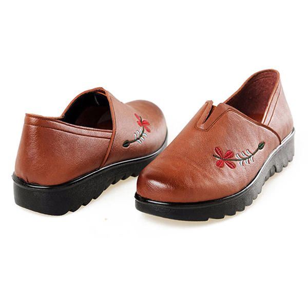 Kirjonta Pehmeä Pohja Vapaa-ajan Kenkä Mukava Slip On Litteät Loaferit Naisten