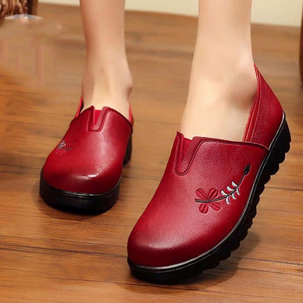 Kirjonta Pehmeä Pohja Vapaa-ajan Kenkä Mukava Slip On Litteät Loaferit Naisten