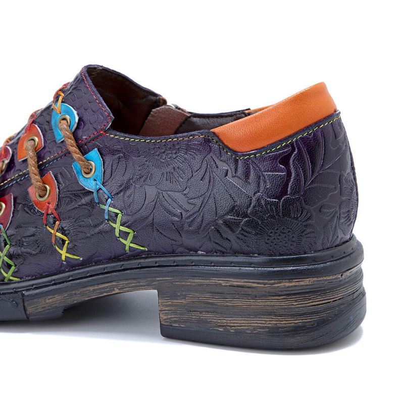 Naisten Retro Etniset Loafers Kengät Painettu Kohokuvioidut Patched Tikkaus Nahka Sivu Vetoketju Tasot