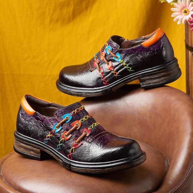 Naisten Retro Etniset Loafers Kengät Painettu Kohokuvioidut Patched Tikkaus Nahka Sivu Vetoketju Tasot