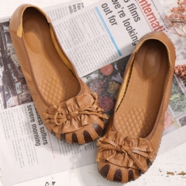Naisten Retro Kukkakoristelu Lehmännahkainen Nahka Mukava Pyöreä Varvas Pehmeä Pohja Vapaa-ajan Slip-on Tasaiset Kengät