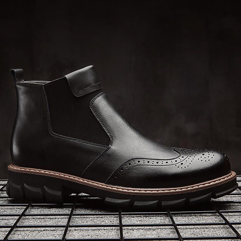 Miesten Retropehmeät Klassiset Brogue-nahkaiset Chelsea-nilkkurit