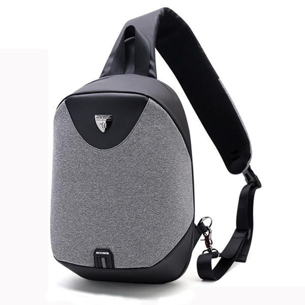Miesten Polyesterivarkaudenesto Crossbody-laukku Business-rintalaukku