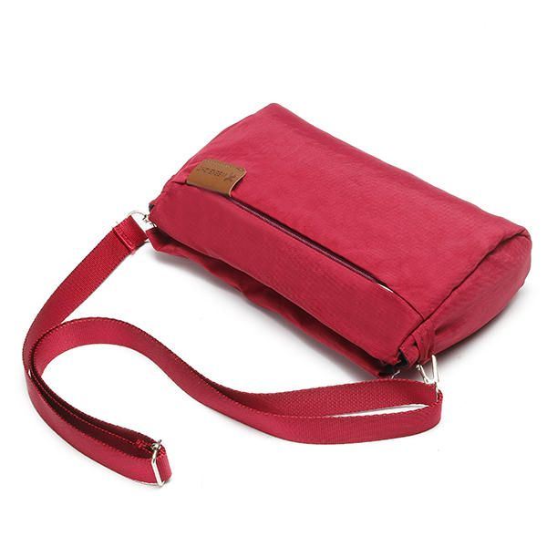 Naisten Matkapassin Säilytyslaukku Nylon Vedenpitävä Crossbody Laukku