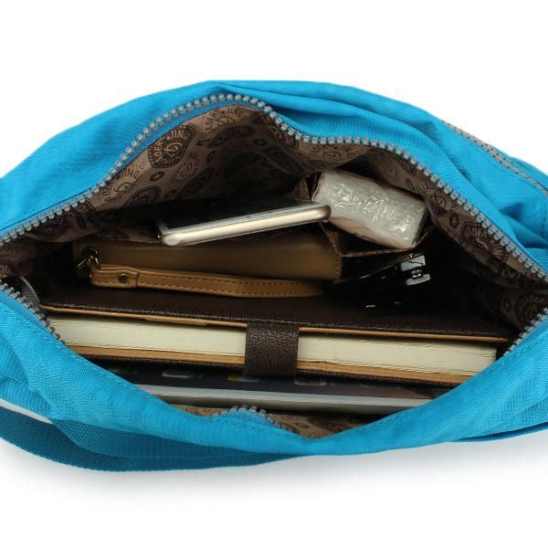Naisten Nylon Kevyt Laukku Rento Outdooor Vedenpitävä Olkalaukku Crossbody Bag