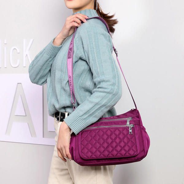 Naisten Nylon Kevyt Vedenpitävä Olkalaukku Crossbody Laukku