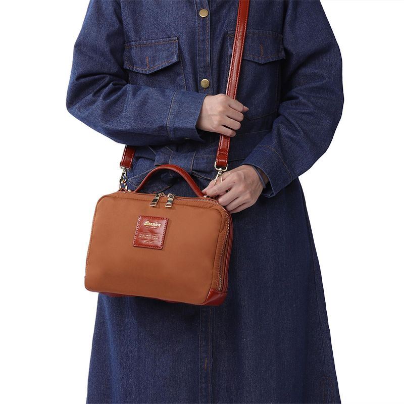 Naisten Nylon Vedenpitävä Crossbody Laukku
