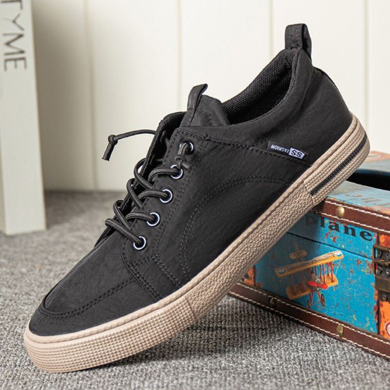 Miesten Hengittävä Ice Silkkikangas Pehmeä Pohja Nauhoitus Alushousut Pure Color Casual Court Shoes