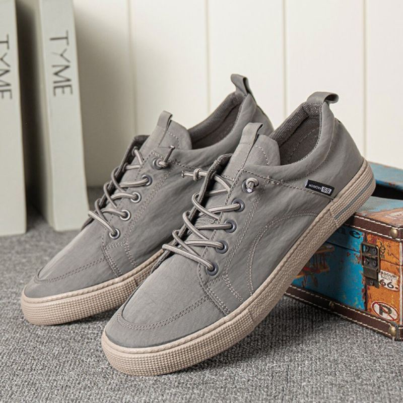 Miesten Hengittävä Ice Silkkikangas Pehmeä Pohja Nauhoitus Alushousut Pure Color Casual Court Shoes