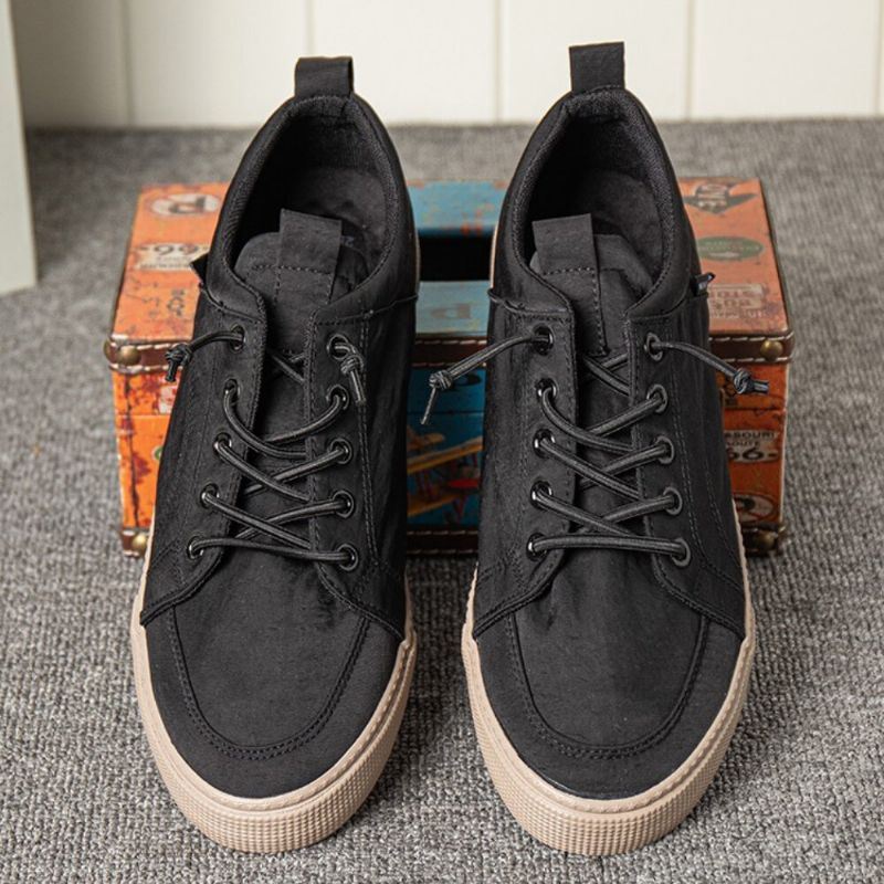 Miesten Hengittävä Ice Silkkikangas Pehmeä Pohja Nauhoitus Alushousut Pure Color Casual Court Shoes