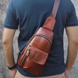 Miesten Aito Nahka Pehmeä Vedenpitävä Rintalaukku Outdoor Sport Retro Suuri Tilavuus Crossbody Laukut Olkalaukku