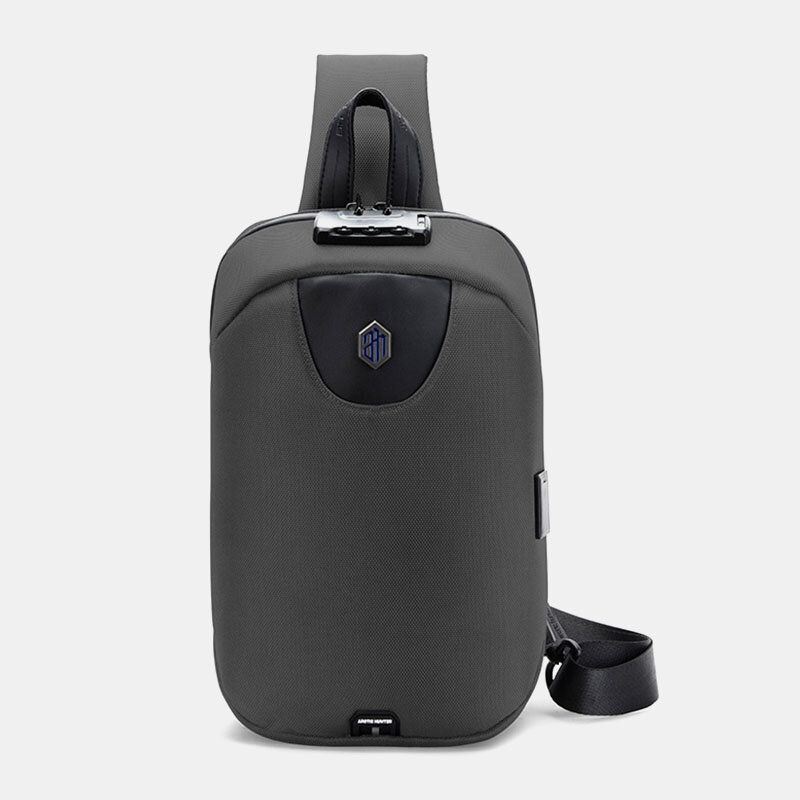 Miesten Usb-lataus Varkaudenesto Koodilukko Rintalaukku Monitoiminen Suuri Tilavuus Ulkomatkalaukku Crossbody