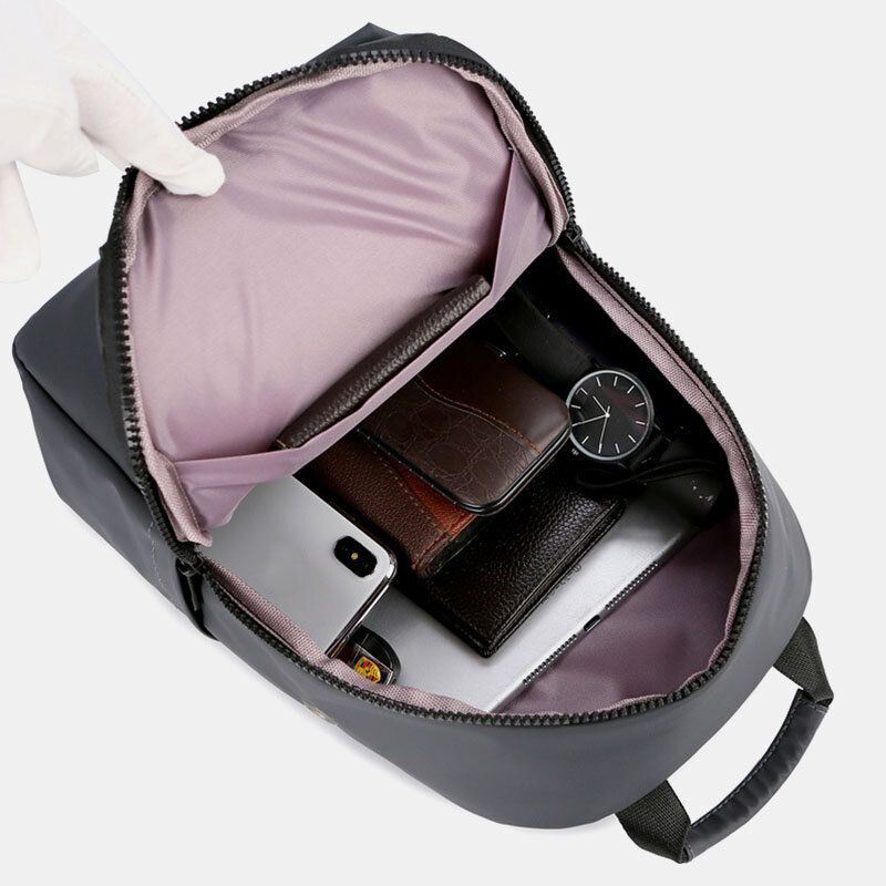 Miesten Vedenpitävä Yritys Rento Kiinteä Kuulokeaukko Reppu Crossbody Bag Rintalaukku Miehille