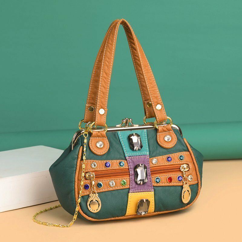 Naisten Pu Nahka Vedenpitävä Pääkallo Niitti Ketjut Olkalaukku Käsilaukku Crossbody Laukku