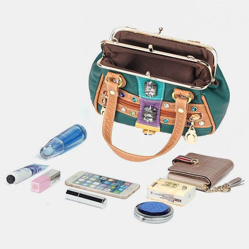 Naisten Pu Nahka Vedenpitävä Pääkallo Niitti Ketjut Olkalaukku Käsilaukku Crossbody Laukku