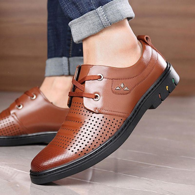 Miesten Aitoa Nahkaa Hengittävä Hollow Out Business Oxfords