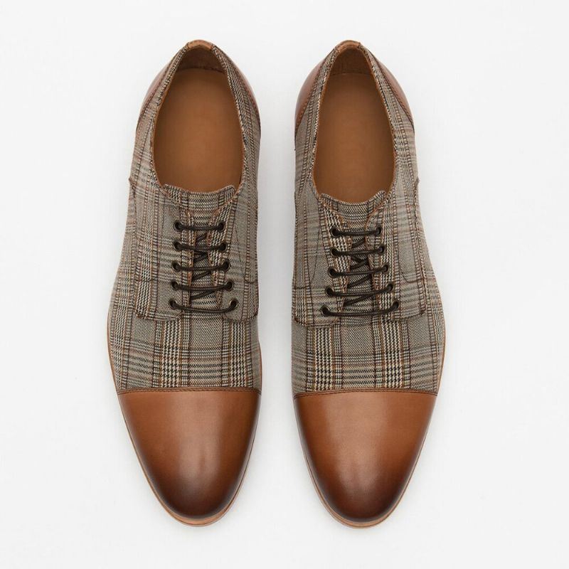 Miesten British Style Cap Toe Mukavat Nauhoitusmuotoiset Mekkokengät