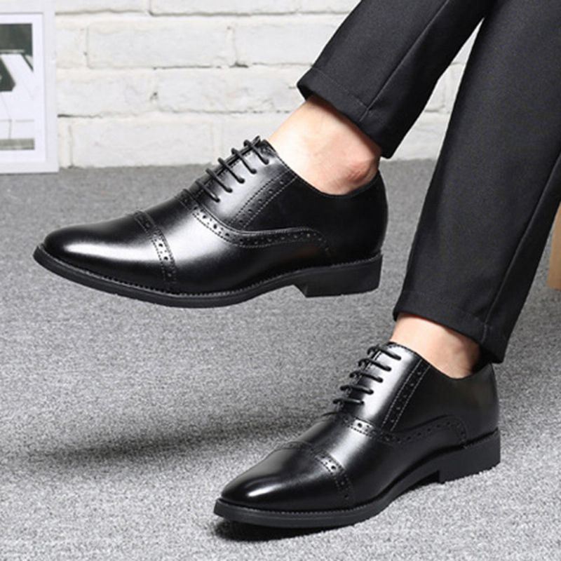 Miesten Brogue Carved Casual Business Oxfords -mekkokengät