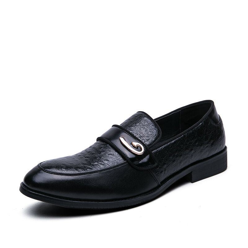 Miesten Retro Metalliliitosnahka Mukavat Slip On Business Casual Hellävaraiset Kengät