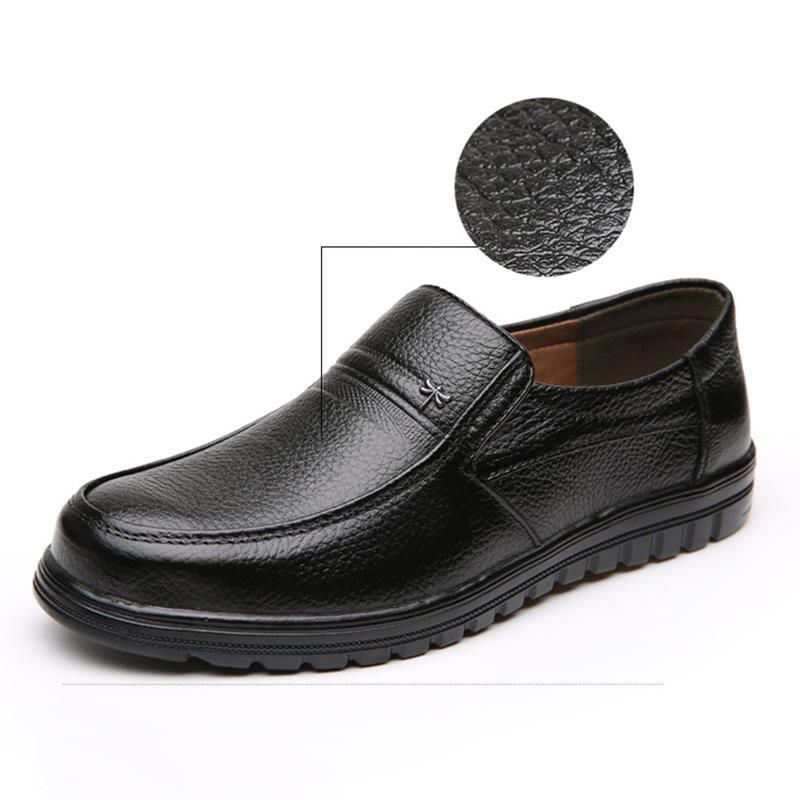 Miesten Retro Pure Color Liukumaton Casual Business Oxfords